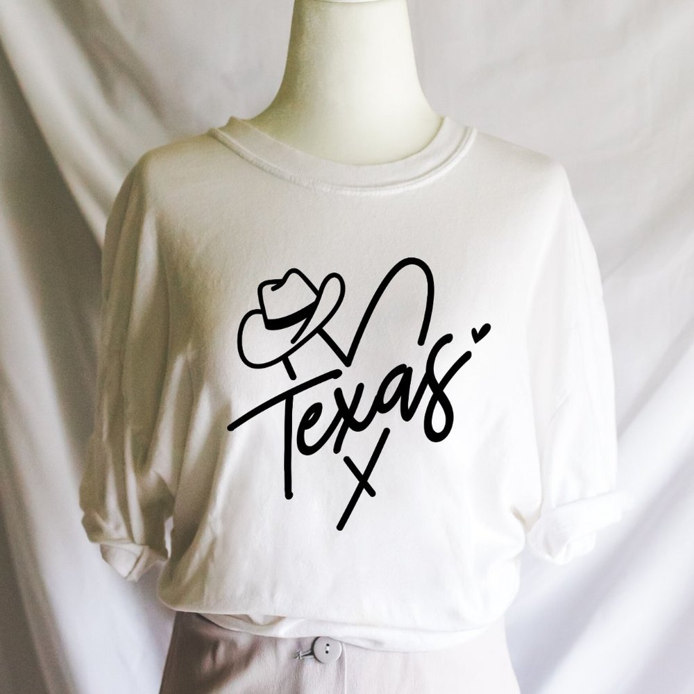 Texas Cowgirl heart and Hat White T Shirt